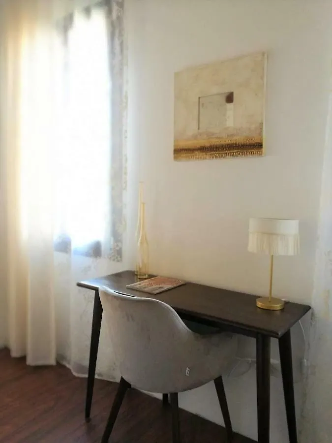 Maison Marea Canal View Private Room With Ensuite Bathroom 威尼斯 意大利